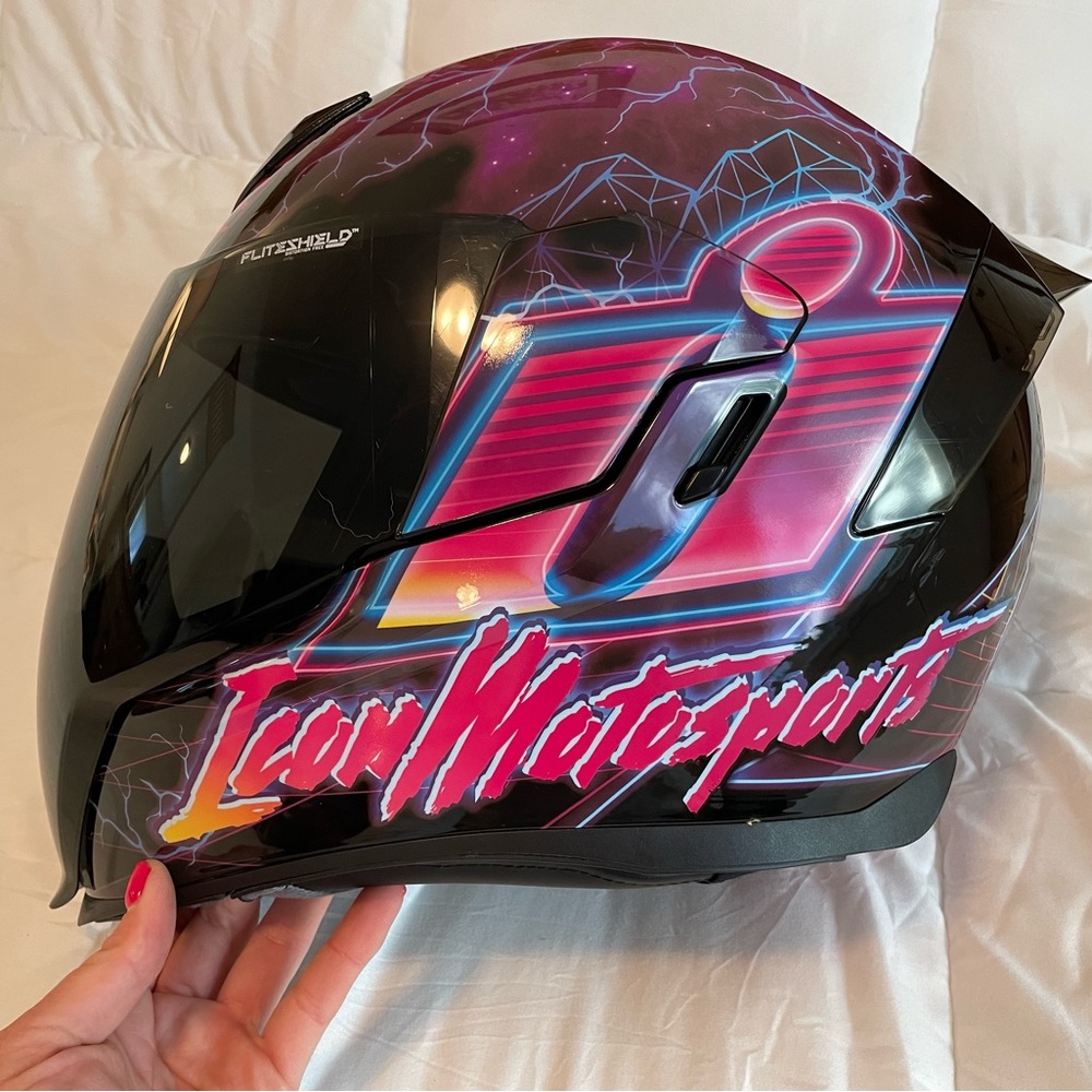 Womens Icon Airlite Street bike Helmet